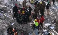 3 هموطن، زنده از زیر آوار خارج شدند