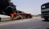 آتش گرفتن یک اتوبوس مسافربری در کرمان