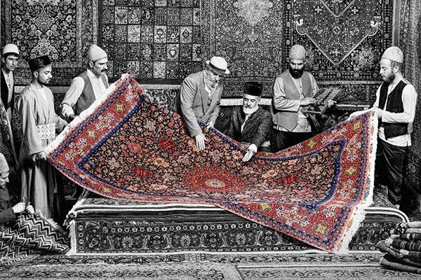 فرش ایران، چشم نوازی را از سال ۱۳۱۴ شروع کرده‌ایم