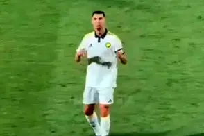 واکنش عجیب رونالدو به فریاد نام مسی!