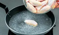 نحوه پخت یک غذای خوشمزه و متفاوت با بال مرغ 