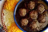 طرز تهیه خورش فسنجان خوشمزه و مجلسی با گوشت قلقلی