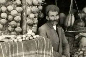 ذوق یک میوه‌فروش شیرازی در چیدمان میوه‌ها