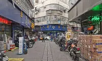 در خیابان چراغ برق تهران جنگ هنوز ادامه دارد