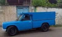 نوشته جالب روی یک نیسان که توجه مردم را جلب کرد