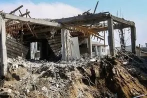 چند عکس از خسارات حمله هوایی به آستانه اشرفیه