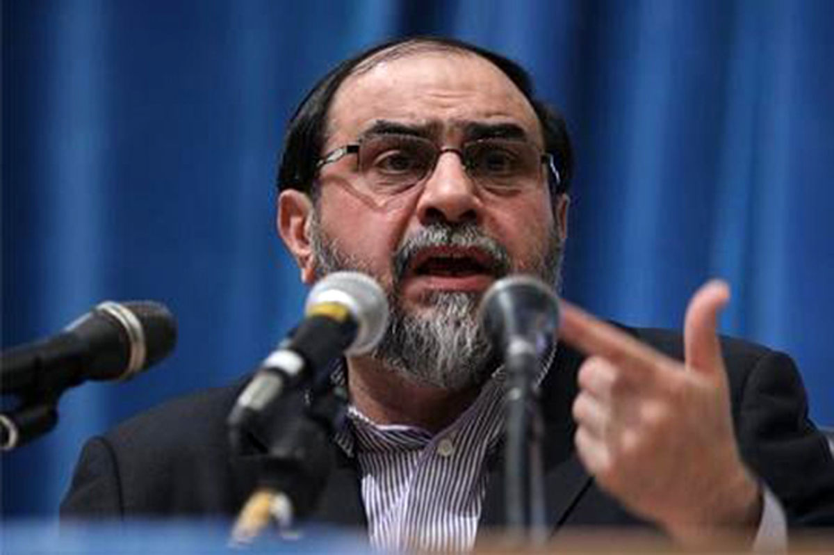 رحیم پور ازغدی: ظریف متخصص دروغ و چاخان است