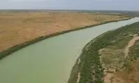 تالاب «حله» بوشهر پس از ۲۰ سال کامل پر شد 
