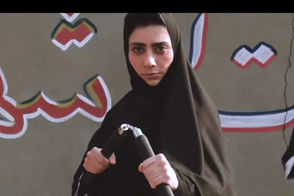 تمرینات نانچیکو مونا فرجاد در پشت صحنه یک فیلم