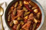 طرز تهیه خورشت بامیه عراقی؛ خوش‌رنگ با سسی غلیظ