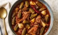 طرز تهیه خورشت بامیه عراقی؛ خوش‌رنگ با سسی غلیظ