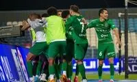 جام قهرمانی در دستان ستاره پرسپولیسی