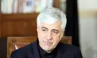 تیپ متفاوت وزیر ورزش هنگام ترخیص از بیمارستان