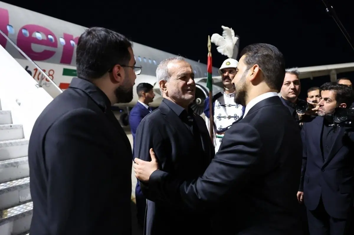 تصاویر پرشکوه استقبال عراقی‌ها از پیکر رهبر شهید