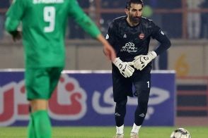 بیرانوند، برای جلب توجه رو به برف بازی آورد