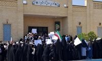 تجمع در شیراز به‌خاطر اتفاقات شهربازی جنت