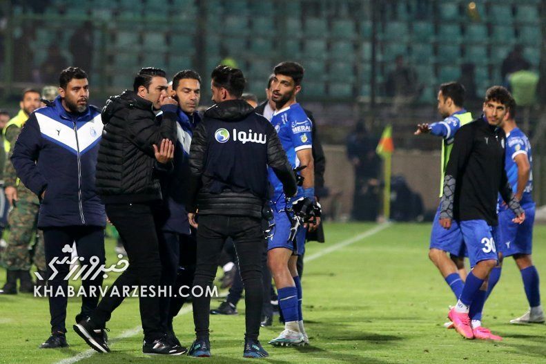 رشیدی: زورشان به استقلال نمی‌رسد سرمربی‌اش را آزار می‌دهند