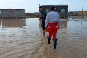 بارش شدید باران، تمام این شهر را زیر آب برد