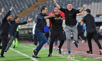 کل کل هواداران استقلال و پرسپولیس به‌خاطر اوسمار