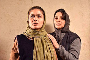 استایل ژولیده بهارِ سریال «مانکن» در آخرین روزهای تابستان