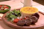 طرز تهیه کته سماقی با کباب تابه‌ای مخصوص