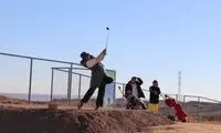 تصاویری جالب از زنان گلف باز ایرانی که کسی به آن‌ها توجه نکرد!
