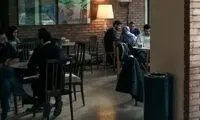 مردم برای قدم زدن و رفتن به کافه باید از کسی اجازه بگیرند؟