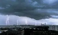 تصاویر آخرالزمانی از لحظه وقوع گردباد و طوفان در فلوریدا