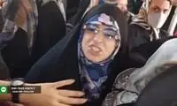 استخدام «طرف دعوای سپیده رشنو» در  همشهری!