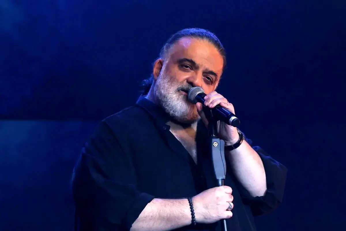 علیرضا عصار: قلب و روحم را به خاک سپردم