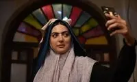 خانم بازیگرِ داش آکل، بهتر از یک مدل برای عکاسان ژست گرفت!