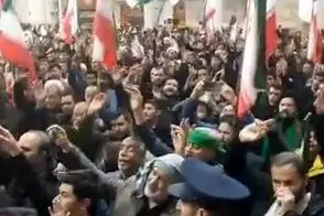 درخواست عزاداران حاضر در حرم حضرت معصومه