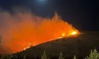 آتش‌سوزی گسترده در کوه‌های مجاور دروازه قرآن 