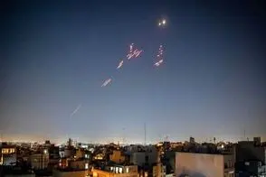 قاب خاص از حمله به بزرگراه ارتش تهران، بامداد پنجشنبه