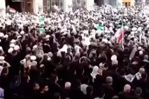 اقامه نماز بر پیکر رهبر شهید در نجف