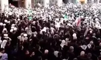 اقامه نماز بر پیکر رهبر شهید در نجف