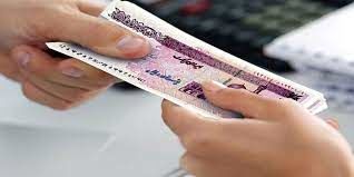 حقوق و دستمزد ایرانیان در ۴دهه اخیر 