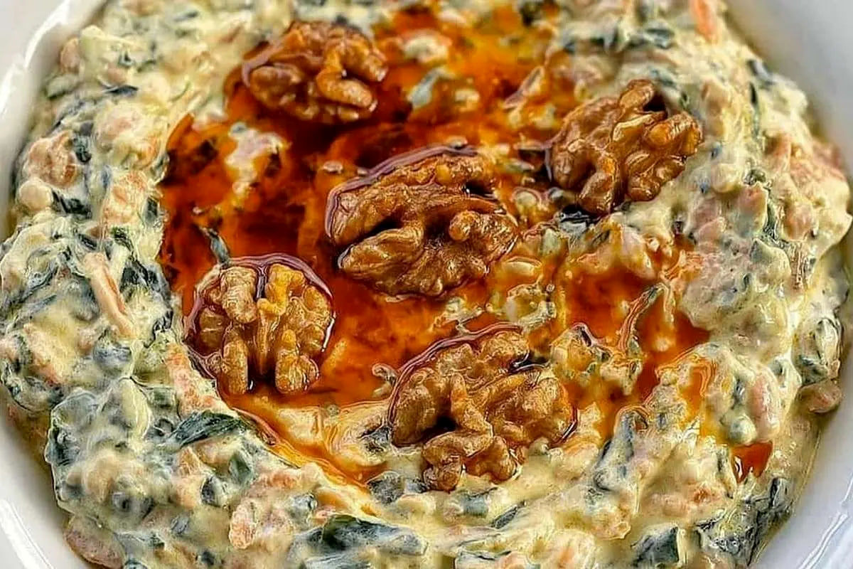   بورانی اسفناج و هویج؛ یک چاشنی خوشمزه 