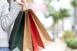 ۸ خرید غیرضروری که حساب بانکی شما را خالی می‌کند