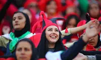 دختران پرسپولیسی خیابان را بستند!