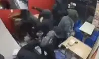 حمله دسته جمعی سارقان به یک ساندویچی با قمه