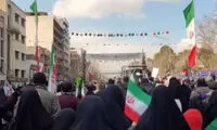 تکرار بلند «عدس پلو...» در خیابان علیه براندازها!