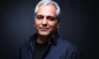 لبخند تلخ مهران مدیری حین ورود به مراسم مهرجویی