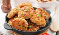 طرز تهیه کتلت مرغ، غذای خوشمزه و مقوی