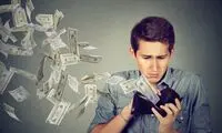 ۵ چیزی که خریدشان فرقی با دور ریختن پول ندارد!