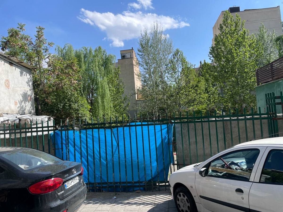 کشف آثار باستانی در یک بوستان شمال شهر تهران