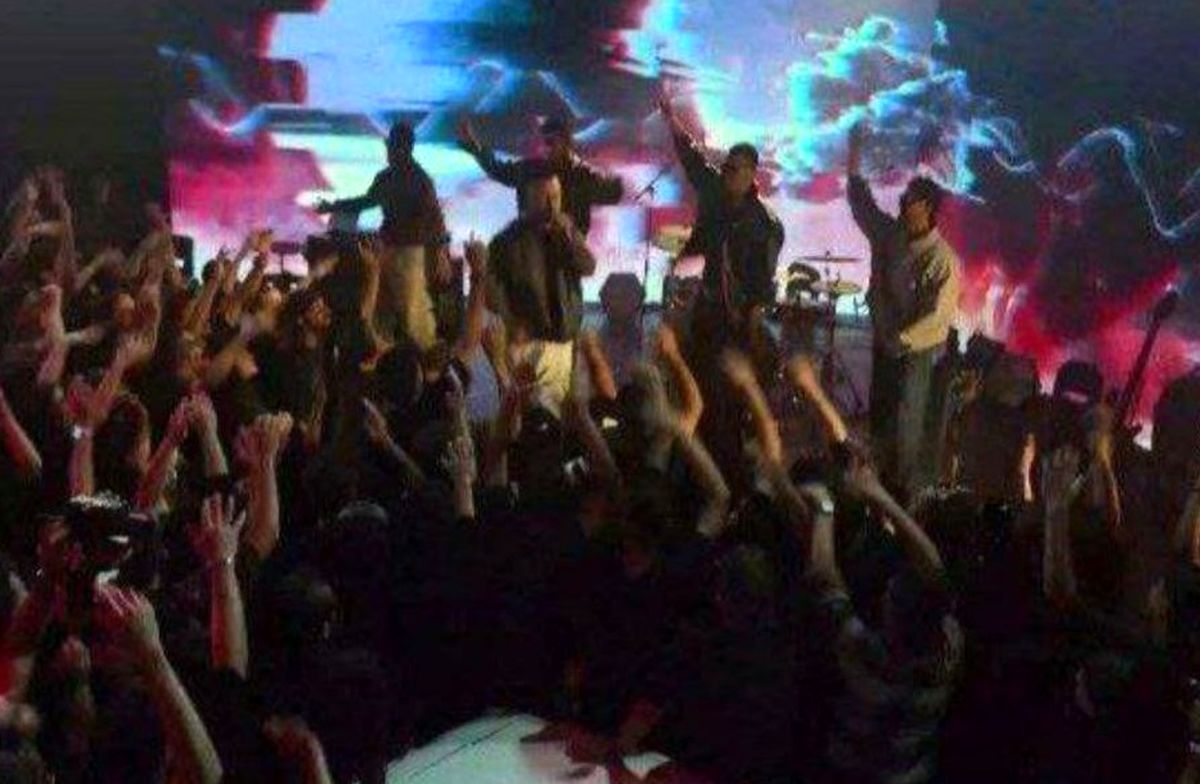 تصاویری از نخستین کنسرت مجاز محمدرضا شایع