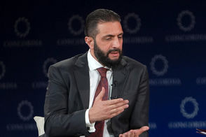 ورود یواشکی جولانی به اتاق ترامپ در کاخ سفید