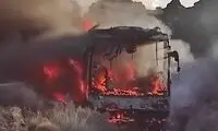نجات ۳۰ مسافر اتوبوس از مرگ حتمی 