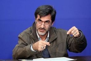 اتهام کوچک‌زاده؛ مدرک دکترای روحانی مشکوک است